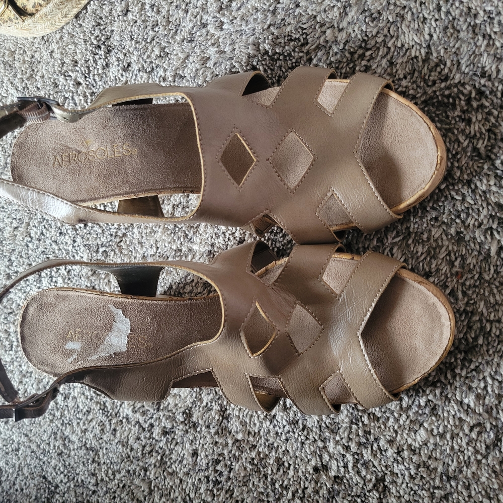 AEROSOLES Brown Sandals with Classic Woven Design